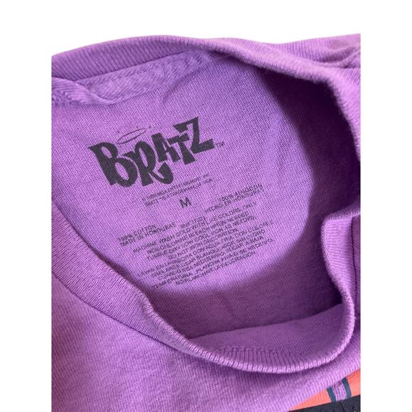 Bratz Dolls Purple T-Shirt Women’s Medium – Y2K Graphic Tee Retro 2000s Style - Picture 3 of 5